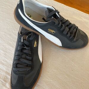 Puma Black and White Men's Shoes